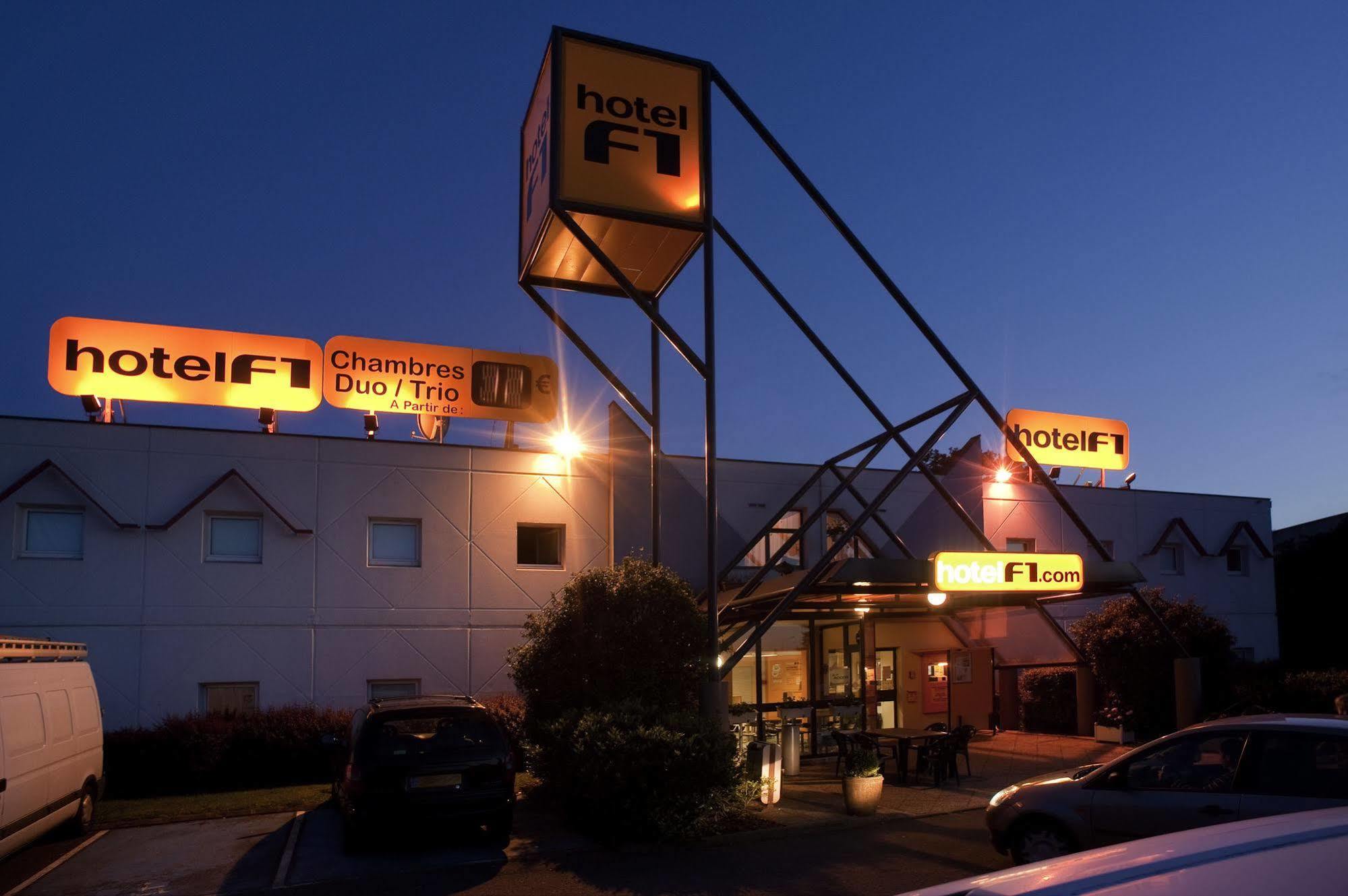 Hotelf1 Saint Etienne La Grand Croix L'Horme Exterior photo