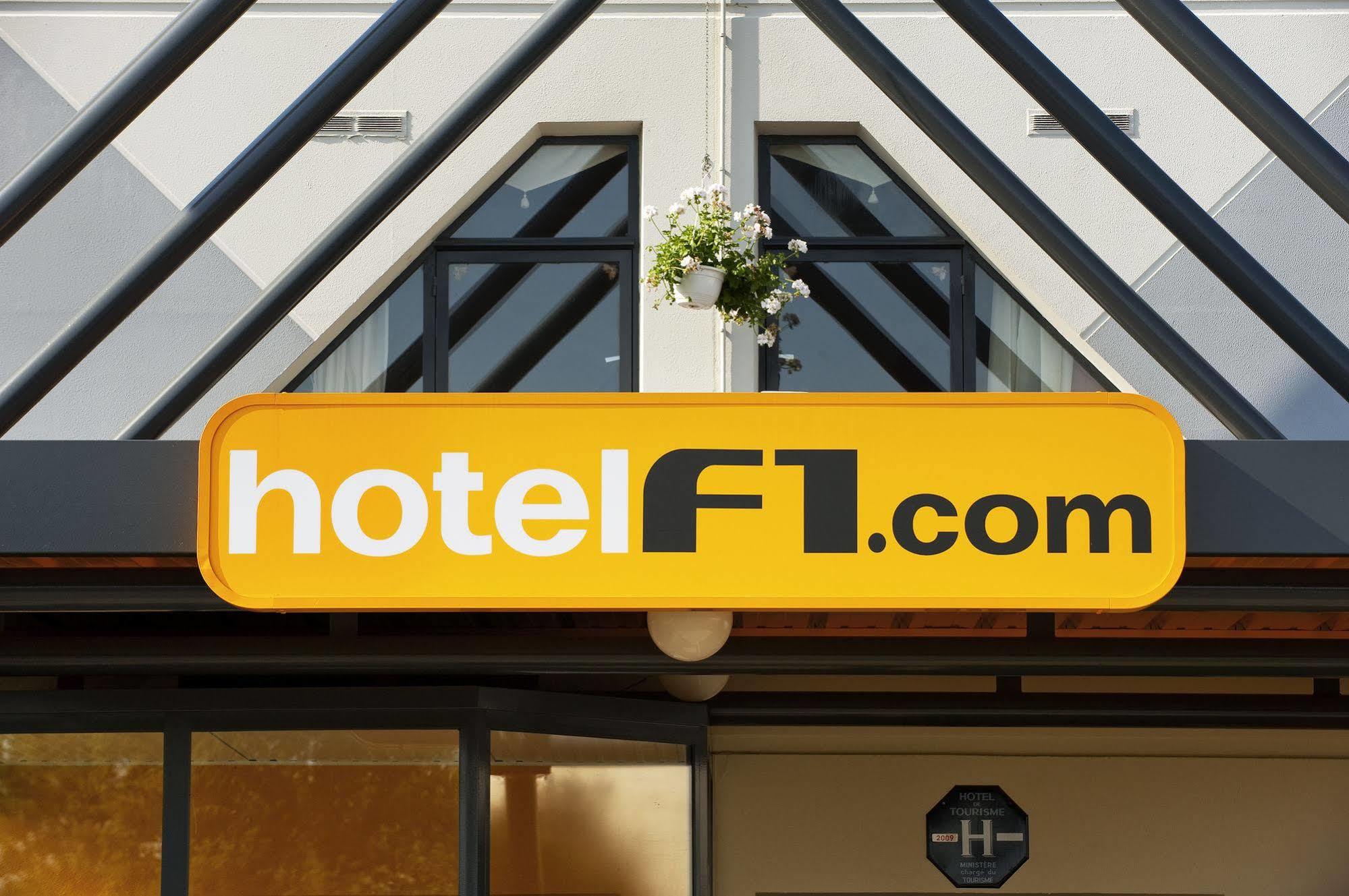 Hotelf1 Saint Etienne La Grand Croix L'Horme Exterior photo